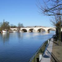 Kingston bridge